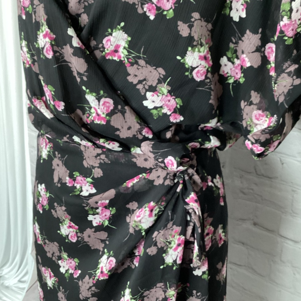 300. All In Favor Black Dress EUC Size XL - Picture 7 of 8